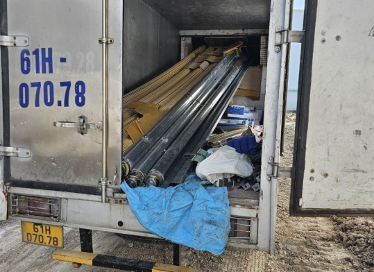 CỬA CUỐN ĐÀI LOAN